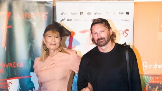 Uvijek posebna Đurđa Tedeschi: Valentino haljina i detalji stvoreni za kazali&scaron;nu premijeru