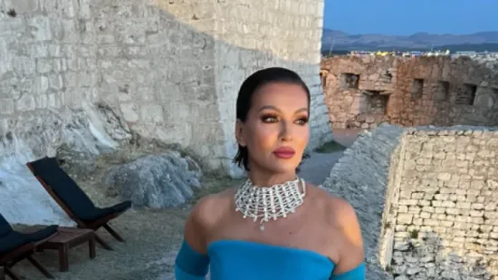 Nina Badrić ponovno odu&scaron;evila besprijekornim izgledom, izgleda poput holivudske dive
