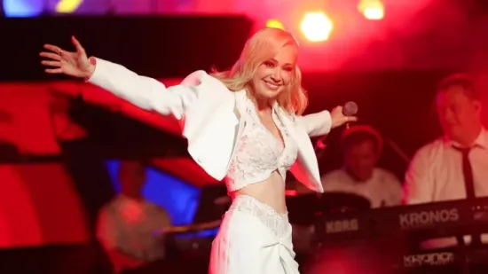 Jelena Rozga proslavila 49. rođendan: Evo kako je izgledala prije 30 godina
