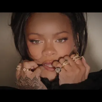 Rihanna zna &scaron;to žene žele: Njezin novi puder mogao bi postati beauty hit godine