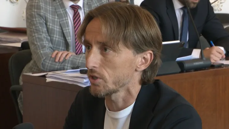 Riječi koje su mnogi propustili: Pazite što su si Modrić i sudac rekli na početku ročišta