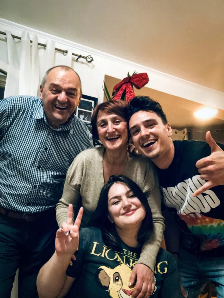 Ovako je Adi Šoše izgledao prije nego što je postao slavan: Imao je dugu valovitu kosu