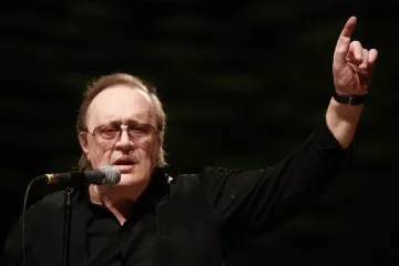 [KVIZ] Koliko znaš o Arsenu Dediću?