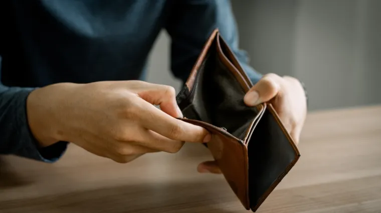 Ovi datumi rođenja otkrivaju najveće rasipnike: Troše novac brže nego što ga zarade