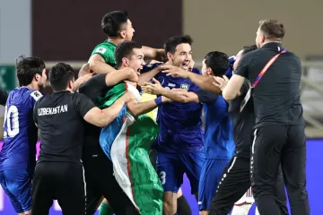 Nevjerovatna scena nakon utakmice: Predsjednik 'uletio' s 40 auta za reprezentaciju!