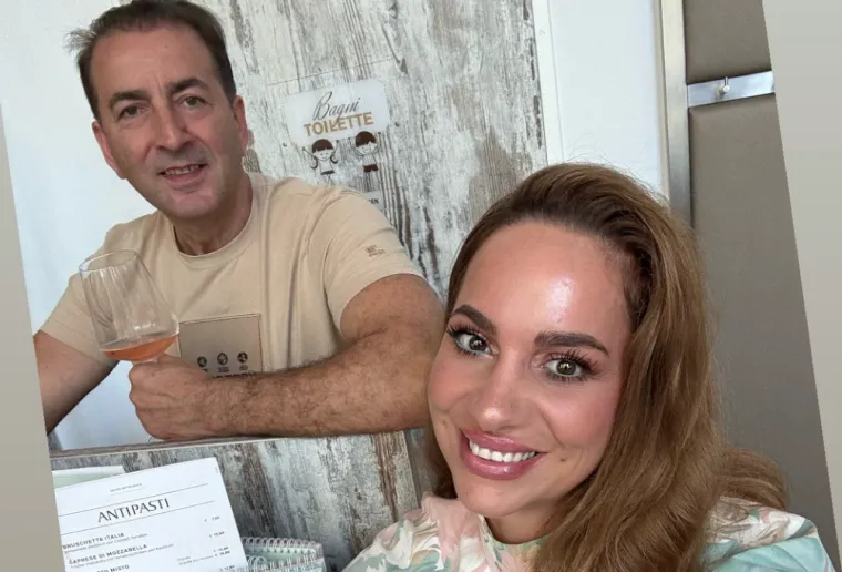 Simonu pratitelji obasipaju lijepim riječima: 'Čestitke na dolasku unuka'