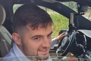 Baturina sletio u Italiju i iz automobila dao prvu izjavu talijanskim novinarima