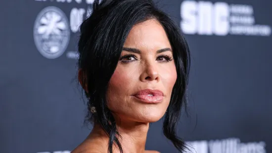Fotografije iz prošlosti skriva 'kao zmija noge': Kako je Lauren Sanchez izgleda prije operacija?