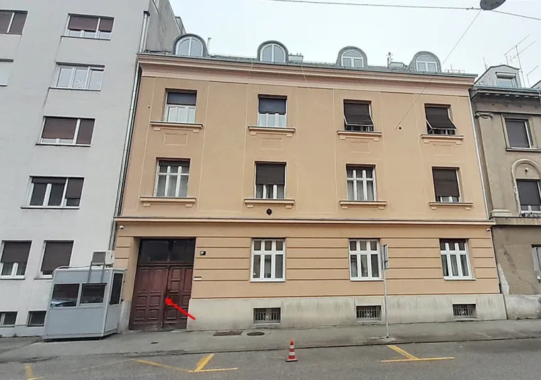 Rasprodaja državnih nekretnina: Ima ih stvarno 'ajoj...', ali tu je i stan od 14 kvadrata!