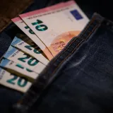 Istraživanje otkrilo za što Nijemci najčešće štede, ali i na čemu najviše štede