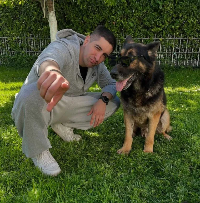 Ovo je osumnjičeni vojnik Matija! Majka se rasplakala pred stanom: 'Ništa ne znam'