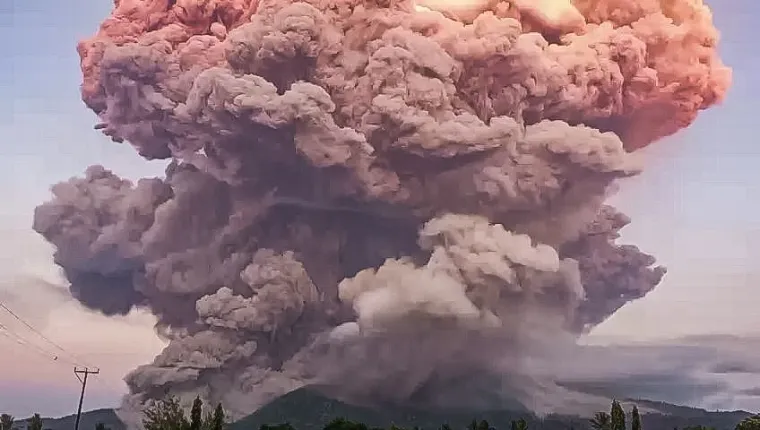 Zastrašujući prizori gigantskog vulkana: Kao eksplozija atomske bombe
