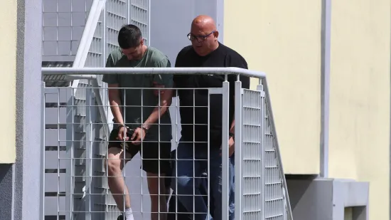 Vojnik Matija u lisicama doveden na ispitivanje: Čuvali ga specijalci s fantomkama i dugim cijevima