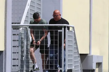 Vojnika Matiju doveli na ispitivanje: Čuvali ga specijalci s fantomkama i dugim cijevima