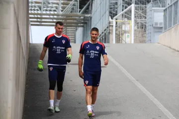 Dominik Livaković na putu prema Andaluziji: Fener mu već našao zamjenu