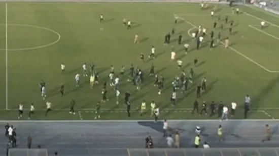 Brutalan derbi u Tripoliju: Sudac završio prebijen...