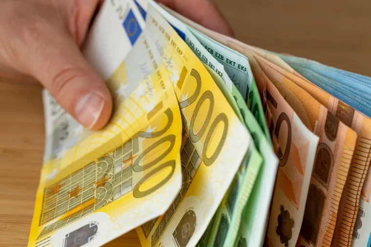Stigao je prvi dan ljeta, a ovim znakovima donosi financijski procvat: Novac im stiže sa svih strana