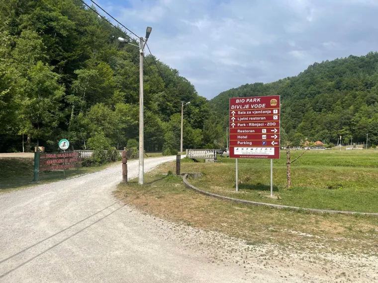 Psi čuvari rastrgali maltezera Huga u Bioparku kod Samobora: 'Mogli su mi zgrabiti kćer!'