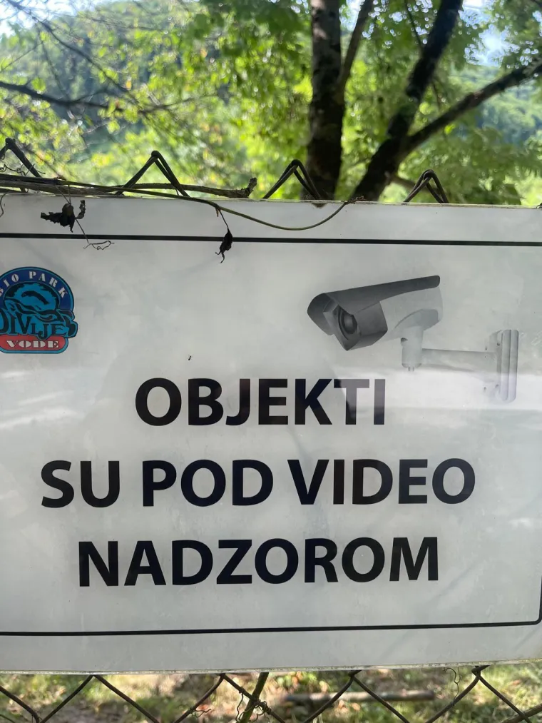 Psi čuvari rastrgali maltezera Huga u Bioparku kod Samobora: 'Mogli su mi zgrabiti kćer!'