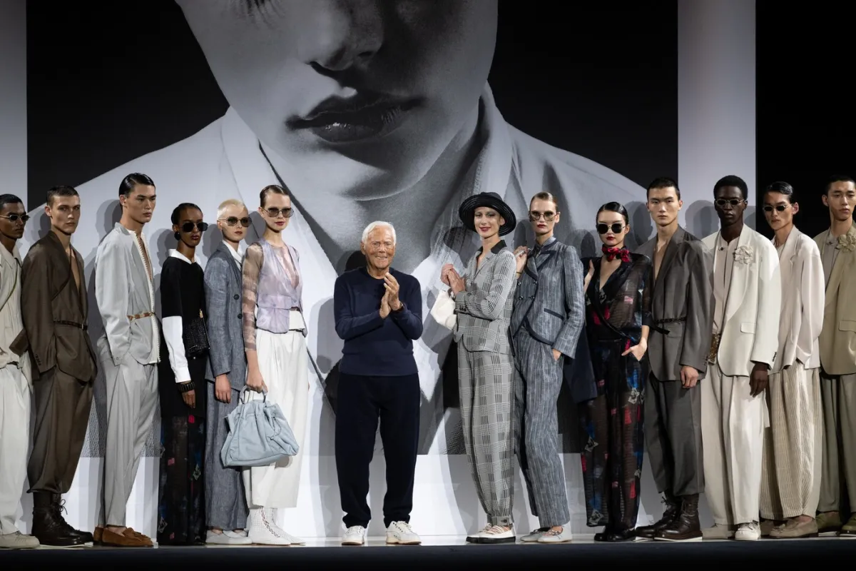Giorgio Armani prvi put propušta Milanski tjedan mode: 'Trenutačno se oporavlja'