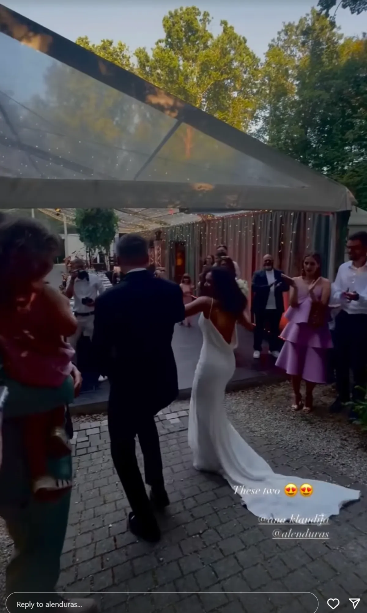 Alen Đuras podijelio atmosferu s vjenčanja s voditeljicom Anom-Klaudijom