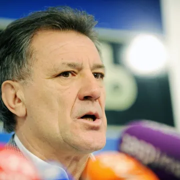 Zdravko Mamić sazvao pressicu: 'S**baše nas lopovi i amateri!'