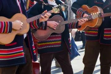 [KVIZ] Samo će pravi znalci prepoznati ove tamburaške hitove