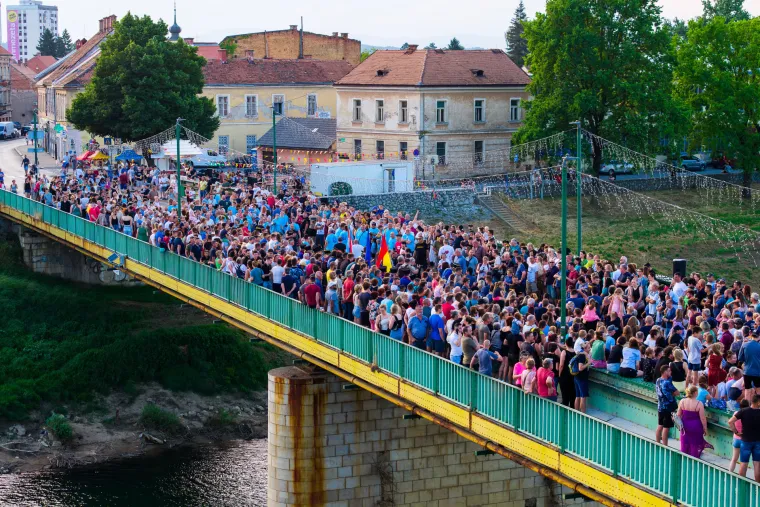 Spoj tradicije, emocije i kulture na otvorenom!