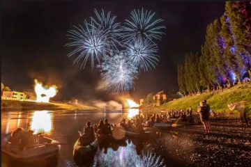 Spektakl u Karlovcu: Sve glave okrenute u smjeru Ivanjskog krijesa