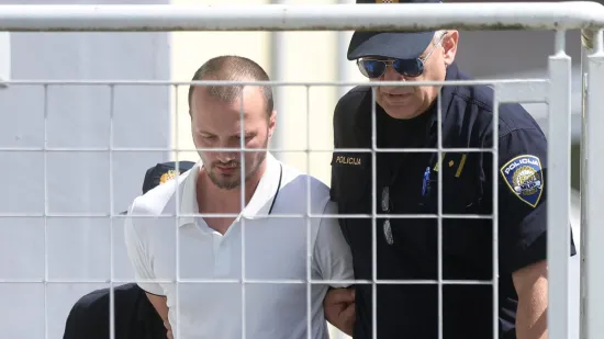 Bivši suprug doveden na ispitivanje, pogledajte snimku. Hoće li otkriti kako je isplaniran krvavi zločin?