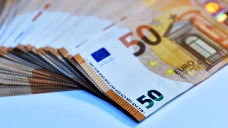 Njima srpanj donosi financijsku sreću: Novac stiže sa svih strana, neće znati kud s njim
