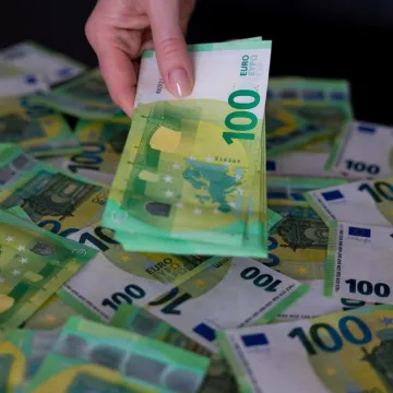 Njima srpanj donosi financijsku sreću: Novac stiže sa svih strana, neće znati kud s njim