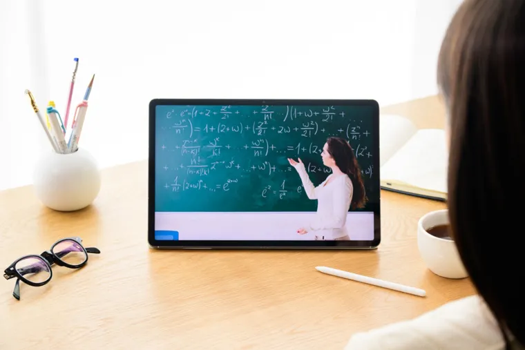 Uz Samsung Galaxy Tab S10 FE seriju
