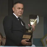HNS potpisao najunosniji ugovor u povijesti! Od cifre boli glava
