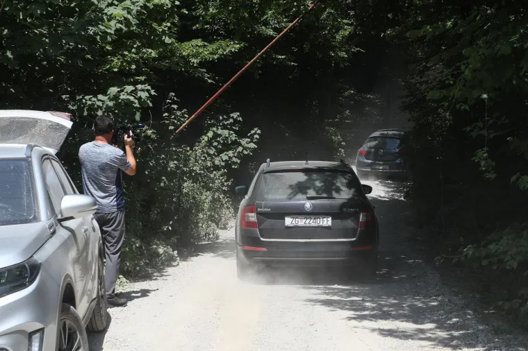 Poginuo pirotehničar u bivšem vojnom skladištu kod Ogulina! Pogledajte fotografije s mjesta tragedije