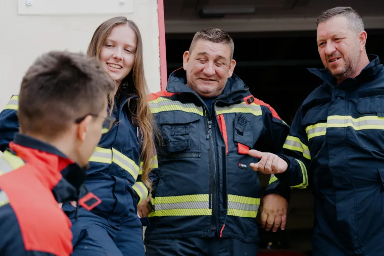 One gase požare i ruše predrasude: Vatrogaskinje iz Vrsara odsad će biti sigurnije zahvaljujući genijalnom potezu Kauflanda