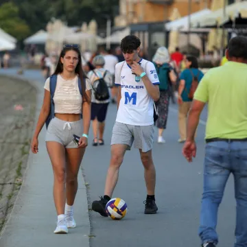 Pakleni tjedan pred nama! Anticiklona drži Hrvatsku pod žarom