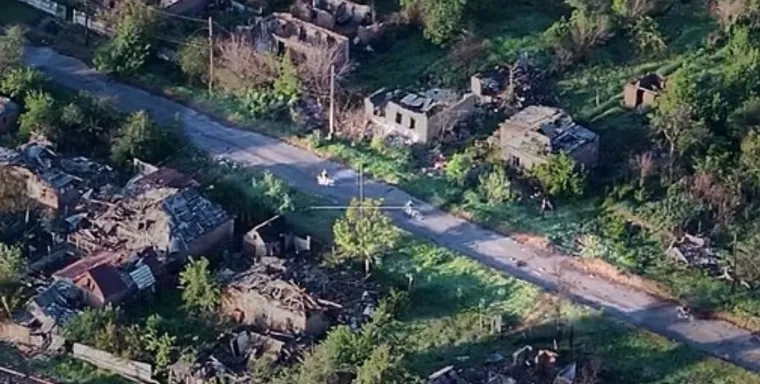 Putin poslao 'bajkere kamikaze' na Ukrajince: Pogledajte što im je napravio dron