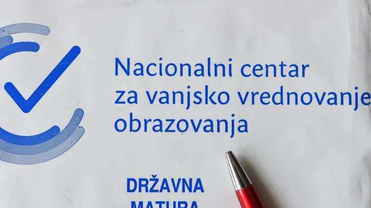 [KVIZ] Znaš li točno odgovoriti na pitanja s ovogodišnje mature iz politike i gospodarstva