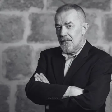 Umro je cijenjeni književnik i novinar Renato Baretić