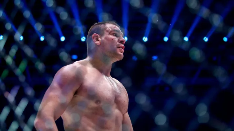 Otkriveno kada Delija debitira u UFC-u: 'Hodajuća Nevolja' u kavez ulazi s poznatim mu protivnikom