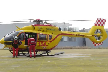 Filipinka se sama porodila i bebu ostavila u košari pokraj kuće, prevezena u Split