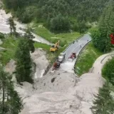 Intervencije u susjedstvu! Odron blata i kamenja srušio se na cestu, prizori su nerealni