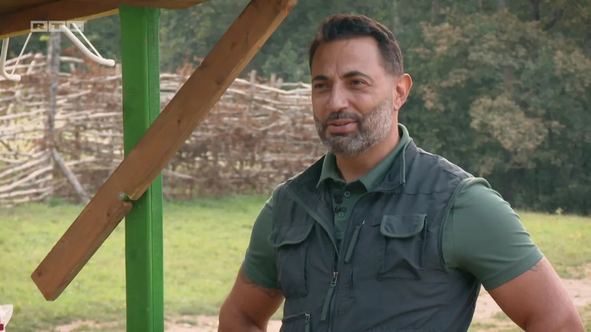 Dejan prozvao svoju obitelj: 'Sad su frendovi, a pljuvali su jedni po drugima'