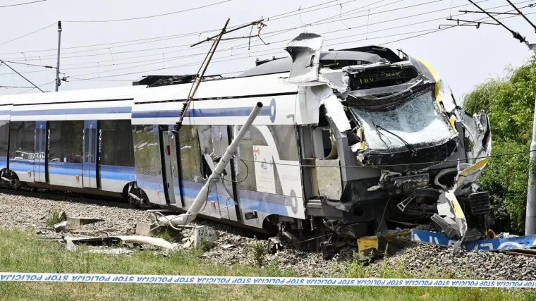 Vozač kamiona poginuo, strojovođa u bolnici: Kako se nose s traumom nakon nesreće?