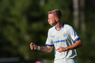 Luka Stojković zabio eurogol, Dinamo odmah podijelio snimku