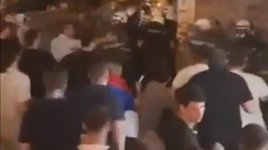 Žestoki obračun specijalaca i prosvjednika, UN sve gleda, a Vučić tvrdi: 'Nije zbog mene'