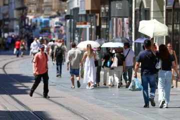 Iz HZJZ-a upozoravaju: 'Ovo su simptomi toplinskog udara i greške koje radimo kad se dogodi'