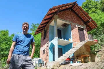 Amerikanac otkrio kako napreduje uređenje kuće koju je kupio za samo 5 tisuća eura u Zagorju