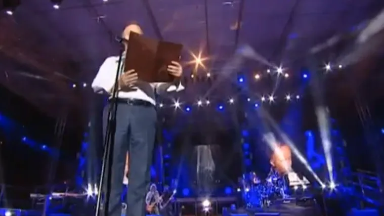 Znate li da je jedan ministar nastupio na Thompsonovom koncertu 2015.? Imamo i snimku